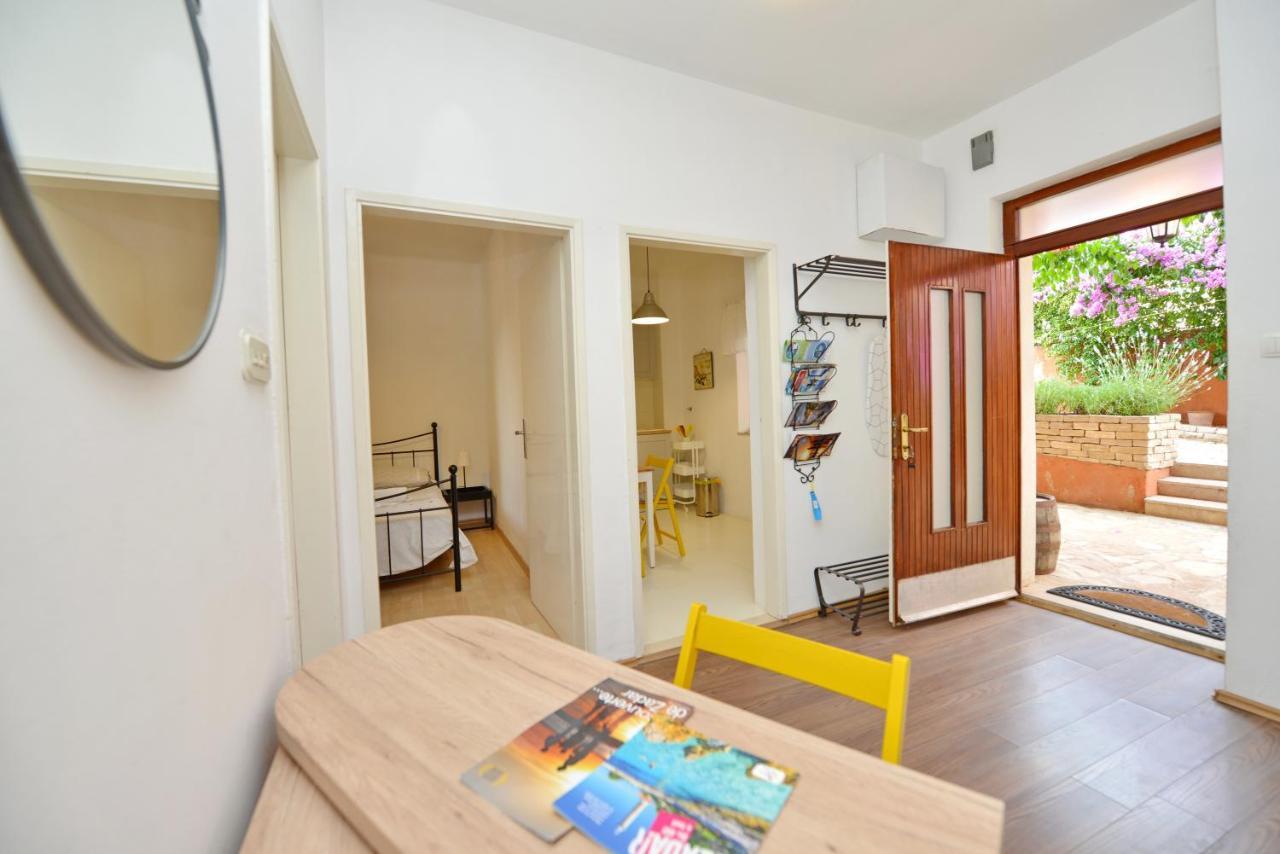 Apartman Perovic Zadar Exteriör bild
